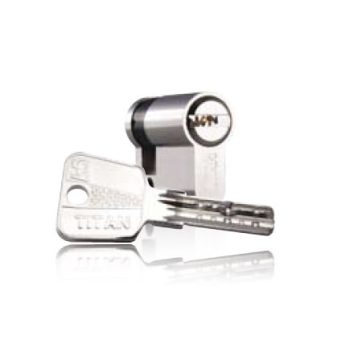 TITAN-K5-biztonsagi-FELCILINDER-10-30-nikkelezett