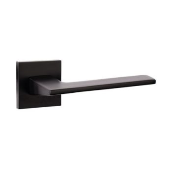   ZETA fekete négyzetrozettás kilincsgarnitúra - bevezető áron