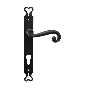 SERRANO DDF kovácsoltvas hosszú címes kilincsgarnitúra